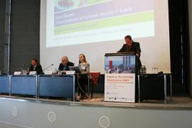 Gerhard Schröder presents the Nord Stream project at ptc 2007
